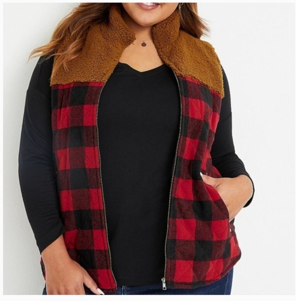 Maurices Buffalo Plaid Sherpa Block Vest Womens XXL Black Red Full Zip Fitted